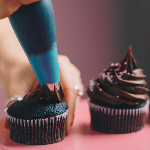 How To Decorate Cupcakes Well?